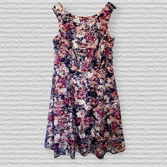 Danny & Nicole Dresses & Skirts - NWT Floral Dress